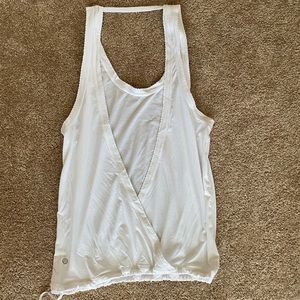 Lululemon workout top